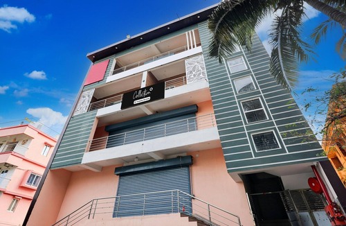 Bhubaneshwar House | Deluxe with Twin Bed hotelmbansal Residency