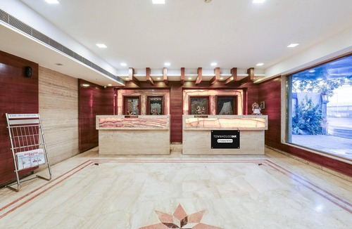 Chennai House | DeluxeAlandur Near Chennai Airport