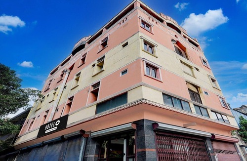 Central Chennai House | DeluxeAnnakilly Tower Guest House