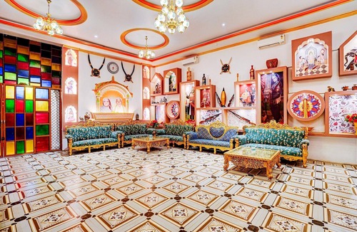 Varanasi House | DeluxeHotel Banaras Kila