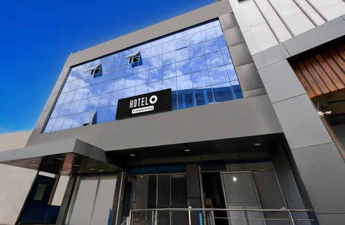 Gorakhpur House | DeluxeHotel Mayur Residency