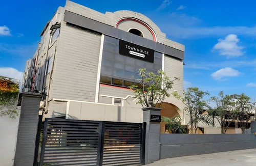 Nagpur House | Deluxehotel Satya
