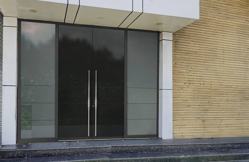 Allahabad House | DeluxeKrishna Inn