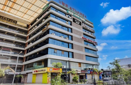 Ahmedabad House | DeluxeNana Chiloda Near Airport