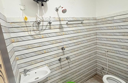 Deoghar Hotel | Deoghar Hotel shivay palace
