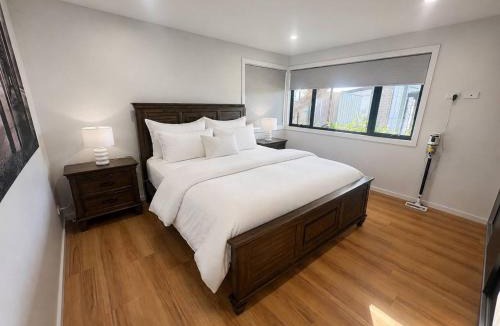 Austins Ferry House | Derwent Waters Hideway