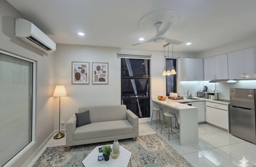 Kuala Lumpur Apartment | Designer KL City View Loft - 12 Min to KLCC [Cozy Large 1BEDROOM]