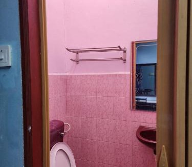 Kampung Janda Hotel | Deummah Guest Room