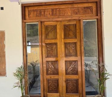 Shivanandi Hotel | Devoshi Hotel and Restaurant