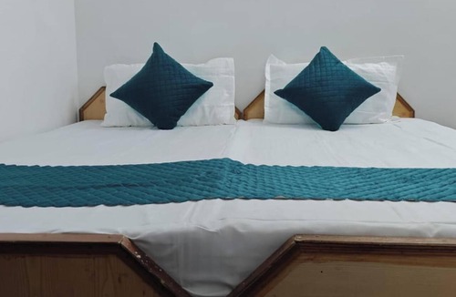 Bhatwari Hotel | DHARALI NATURE. STAY Dharali