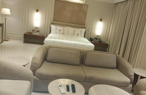 Nathdwara Hotel | Dhiraj Dham