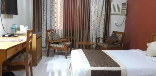 Hata Hotel | Diamond Guest House & Marriage Lawn