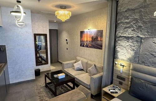 Noida Apartment | DiMerro Stays Supernova