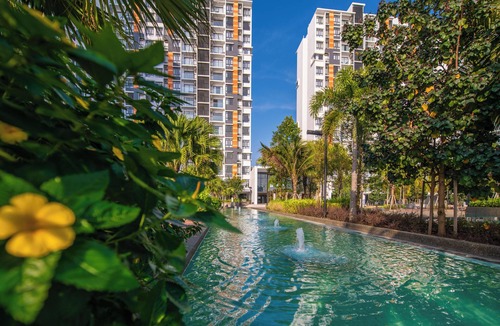 Kuantan Apartment | Direct access to white sandy beach of Balok