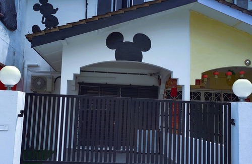Tampin House | DISNEY Themed Playhouse Tampin with Giant Slide@TAMPIN/MELAKA FREE MOVIES