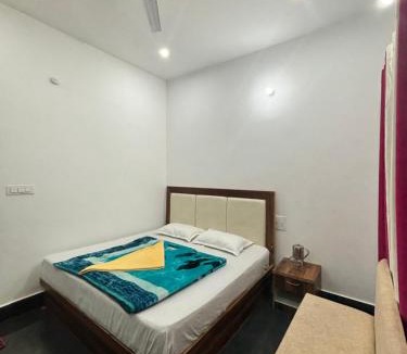 Kharsali Hotel | Divine Ganga