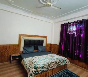 Kasol House | Diya Palace Kasol with Parking in Main kasol