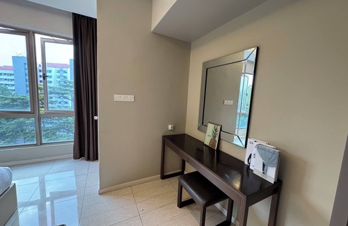 Sri Hartamas Apartment | Dorsett Hartamas|KL City|Rooftop Pool|Bathtub|1KM from 1Mont Kiara|8KM from KLCC