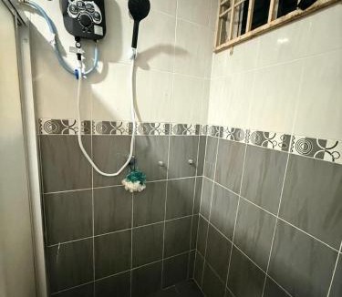 Dungun House | Double RR Homestay