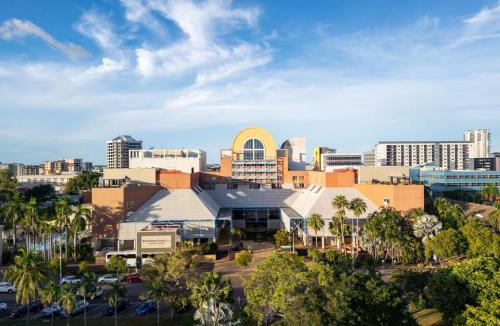 Darwin City Centre Hotel | DoubleTree by Hilton Esplanade Darwin
