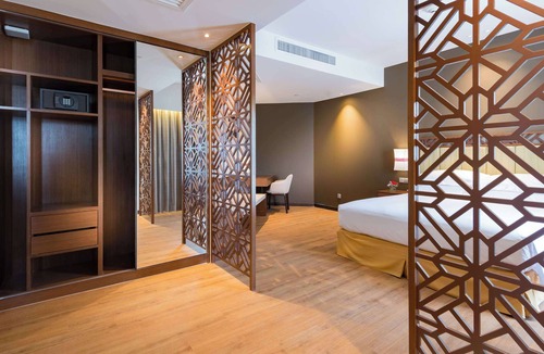 Tanjung Bungah Resort | DoubleTree Resort by Hilton Hotel Penang