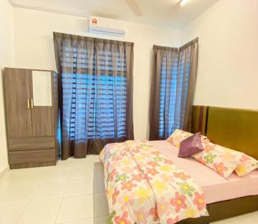 Bukit Kuang House | Dramayu Homestay