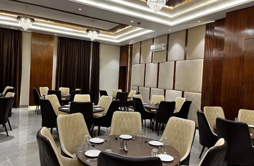 Siswan Hotel | Dreamz inn & suite
