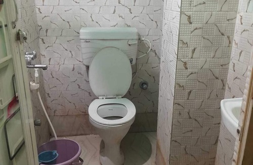 Kalighat Hotel | Duniya Guest House