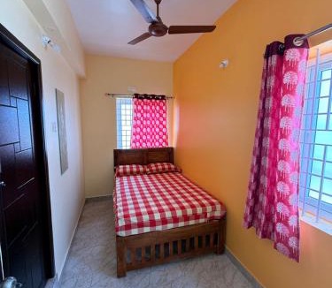 Vellore Hotel | DVR Rooms