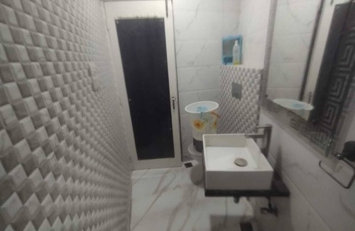 Delhi Apartment | East Delhi Stays Inn.