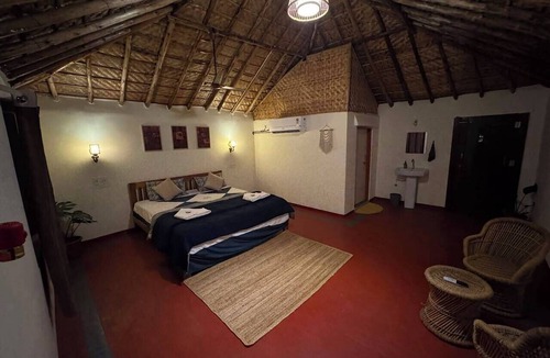 Kamalapur Resort | Echoes Of Hampi