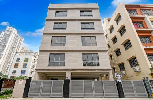 New Town Hotel | Eco Corporate Inn 3 By Carlton Suites