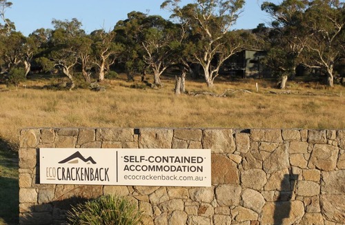 Crackenback Ski Chalet | Ecocrackenback 4 'Sustainable chalet close to the slopes.'