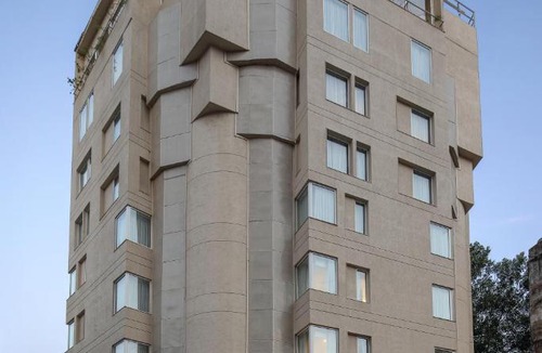 Sayajiganj Hotel | Effotel by Sayaji Vadodara
