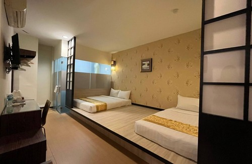 Kempas Hotel | Eight Days Boutique Hotel