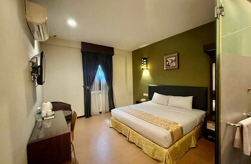 Kempas Hotel | Eight Days Boutique Hotel