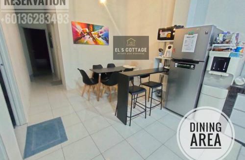 Pekan House | El's Cottage Private Pool Homestay