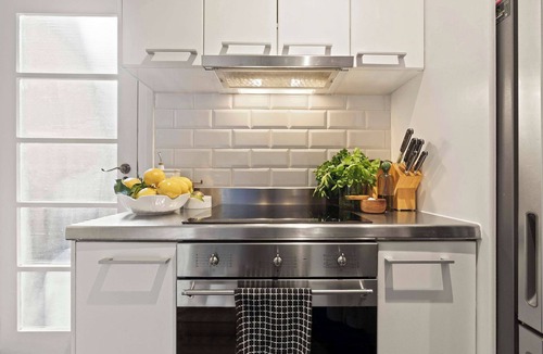 Potts Point Apartment | Elegance & Heritage in the Heart of Potts Point