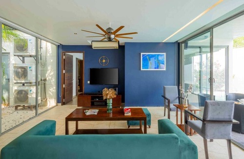 Parra Villa | Elegant 3Bhk Private Pool Villa Goa