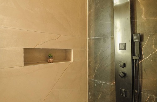 Kuthar Resort | ELIVAAS 1BHK Pine View Resort