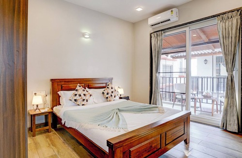 Kune Village Hotel | Elivaas Irene Jade 3BHK Pvt Pool Garden with Balconies
