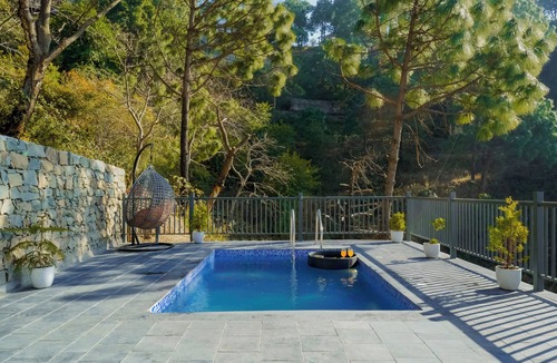 Kasauli Villa | Elivaas Konifer Greyvine Hillside 9 BHK