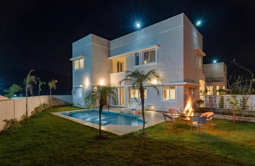Udaipur District Villa | ELIVAAS Luxe Shourya Eden 3 BHK villa