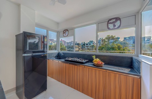 Chicalim Villa | ELIVAAS Midpoint Uno 7 Room Retreat with Pool