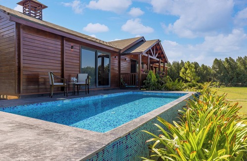 Dubbi Cottage | ELIVAAS Riveira Hills - 3 BHK Cottage