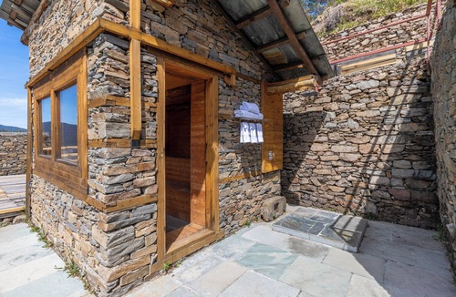 Kumharsain Villa | ELIVAAS Silvana 3 BHK Cottage