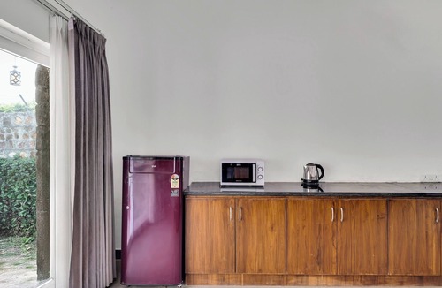 Faridabad Villa | ELIVAAS The Aravalli Reserve Isley Villa