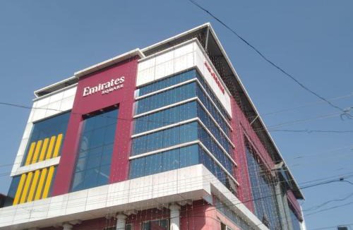 Pudunagaram Hotel | Emirates Residency