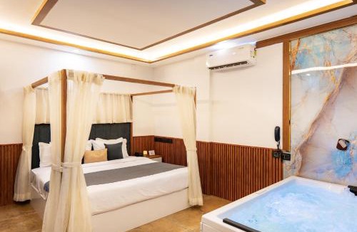 Kochi Hotel | Emmanuel Residency by Alaya Stays, Kochi