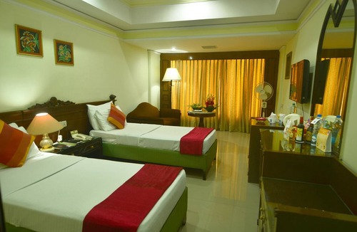 Bhubaneshwar Hotel | Empires Hotel Bhubaneswar